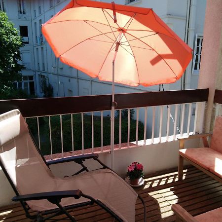 Le Pardeilhan Appt Chaleureux, Lumineux Avec Terrasse Et Parking En Coeur De Ville Bagneres-de-Luchon ภายนอก รูปภาพ