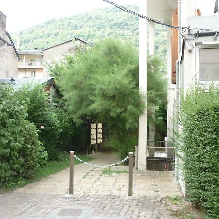 Le Pardeilhan Appt Chaleureux, Lumineux Avec Terrasse Et Parking En Coeur De Ville Bagneres-de-Luchon ภายนอก รูปภาพ